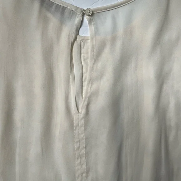 Loft blouse women’s L cream medallion lace 3/4 bell sleeve lacy crochet ruffle - Picture 7 of 9